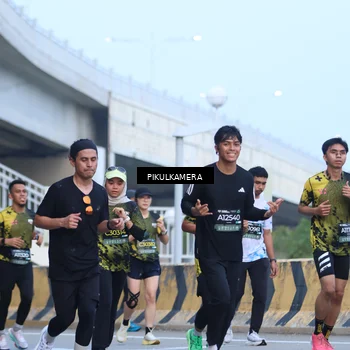 Runner Photo 6241577
