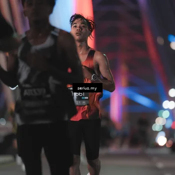 Runner Photo 6241667