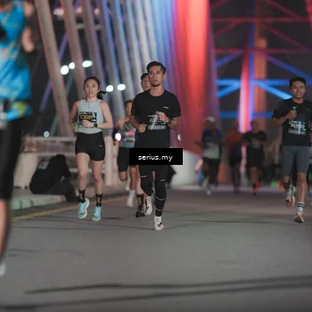 Runner Photo 6241750