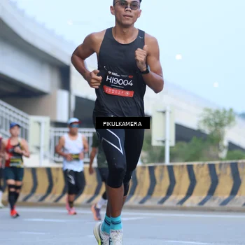 Runner Photo 6241769