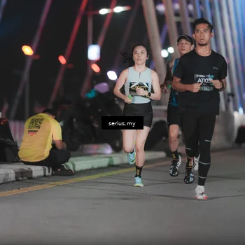 Runner Photo 6241813