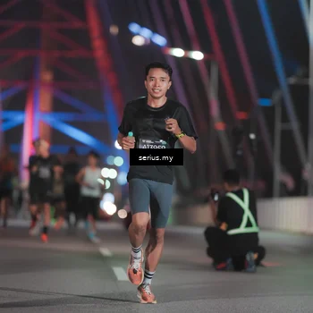 Runner Photo 6241838