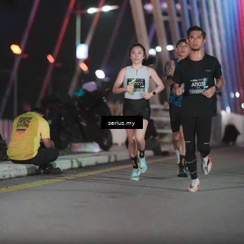 Runner Photo 6241856