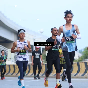 Runner Photo 6241908