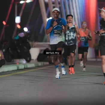 Runner Photo 6241912