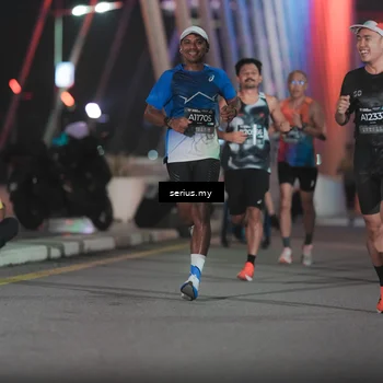 Runner Photo 6241944