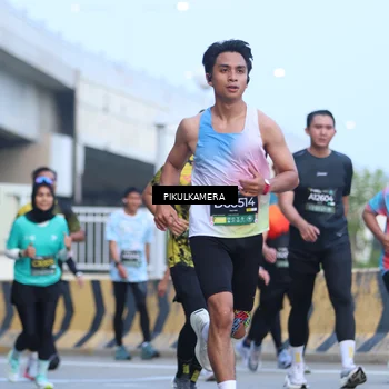 Runner Photo 6241949