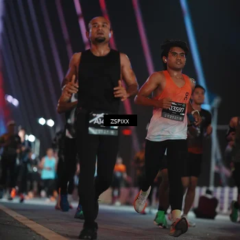 Runner Photo 6242028