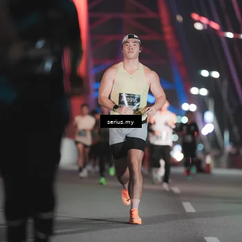 Runner Photo 6242042
