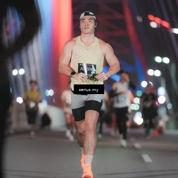 Runner Photo 6242053