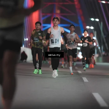 Runner Photo 6242075