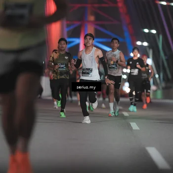 Runner Photo 6242081
