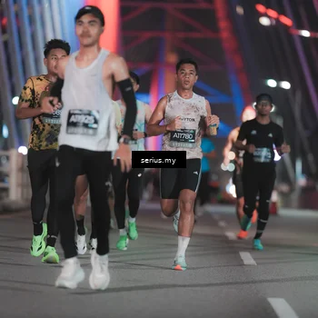 Runner Photo 6242082