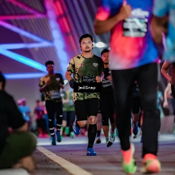 Runner Photo 6242113