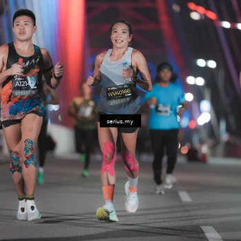 Runner Photo 6242125