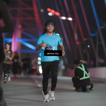 Runner Photo 6242153