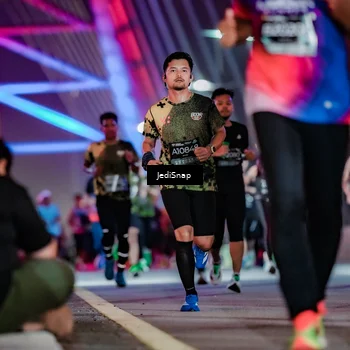 Runner Photo 6242154