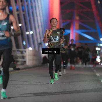 Runner Photo 6242186