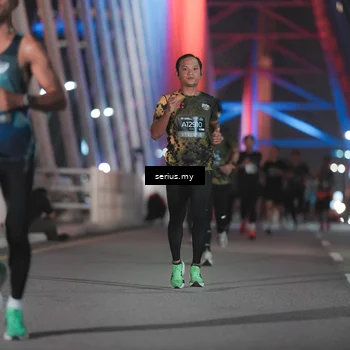 Runner Photo 6242192