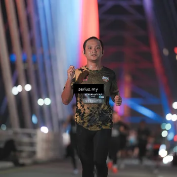 Runner Photo 6242203