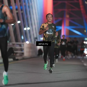 Runner Photo 6242212
