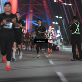 Runner Photo 6242254