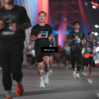 Runner Photo 6242258