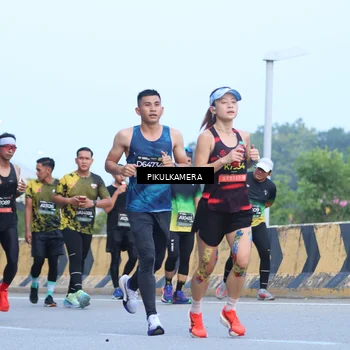 Runner Photo 6242270