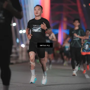 Runner Photo 6242278