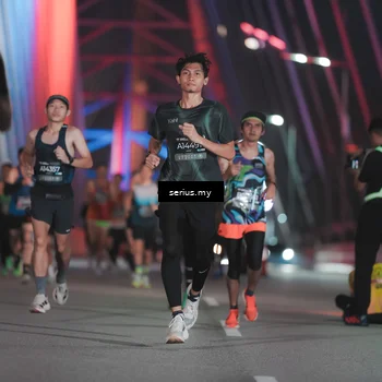 Runner Photo 6242280