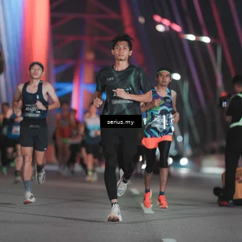 Runner Photo 6242281