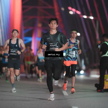 Runner Photo 6242288