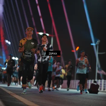 Runner Photo 6242294