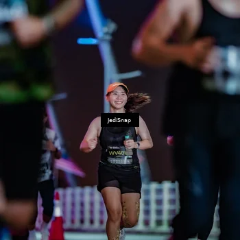 Runner Photo 6242353