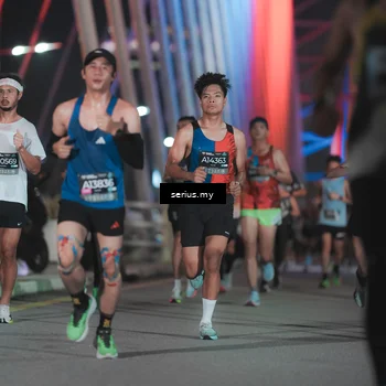 Runner Photo 6242376