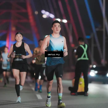 Runner Photo 6242425