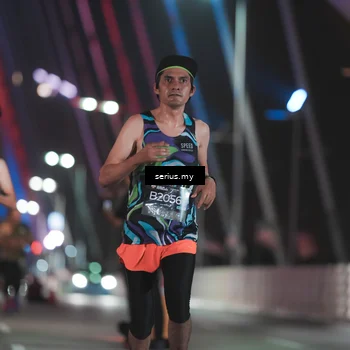 Runner Photo 6242434