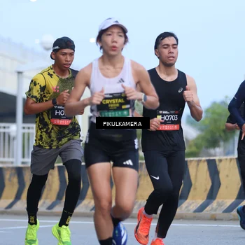 Runner Photo 6242483