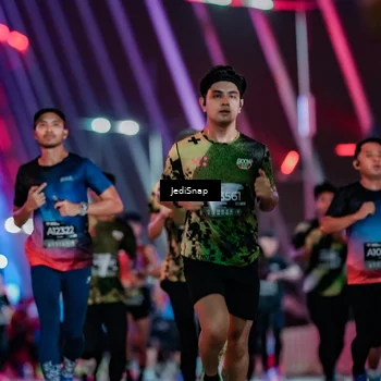 Runner Photo 6242484