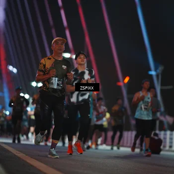 Runner Photo 6242487