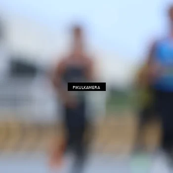 Runner Photo 6242501