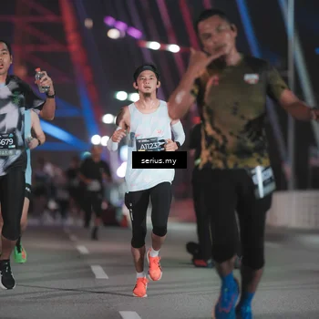 Runner Photo 6242552