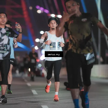 Runner Photo 6242564