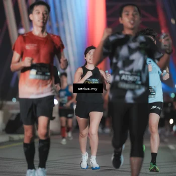 Runner Photo 6242569