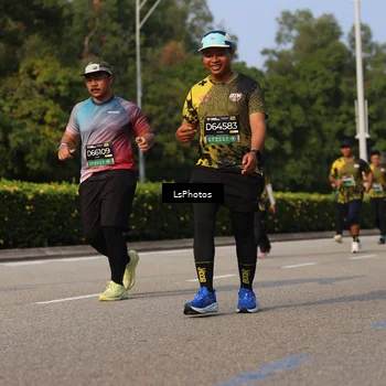 Runner Photo 6242575