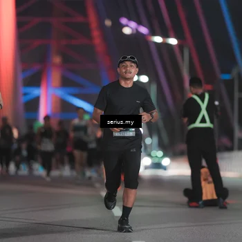 Runner Photo 6242649