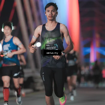 Runner Photo 6242658