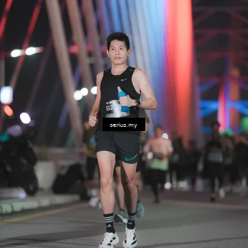 Runner Photo 6242680