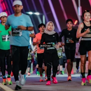 Runner Photo 6242704