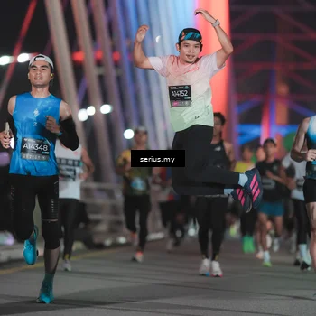 Runner Photo 6242773